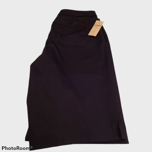 NWT Coldwater Creek walking short - Picture 2 of 7